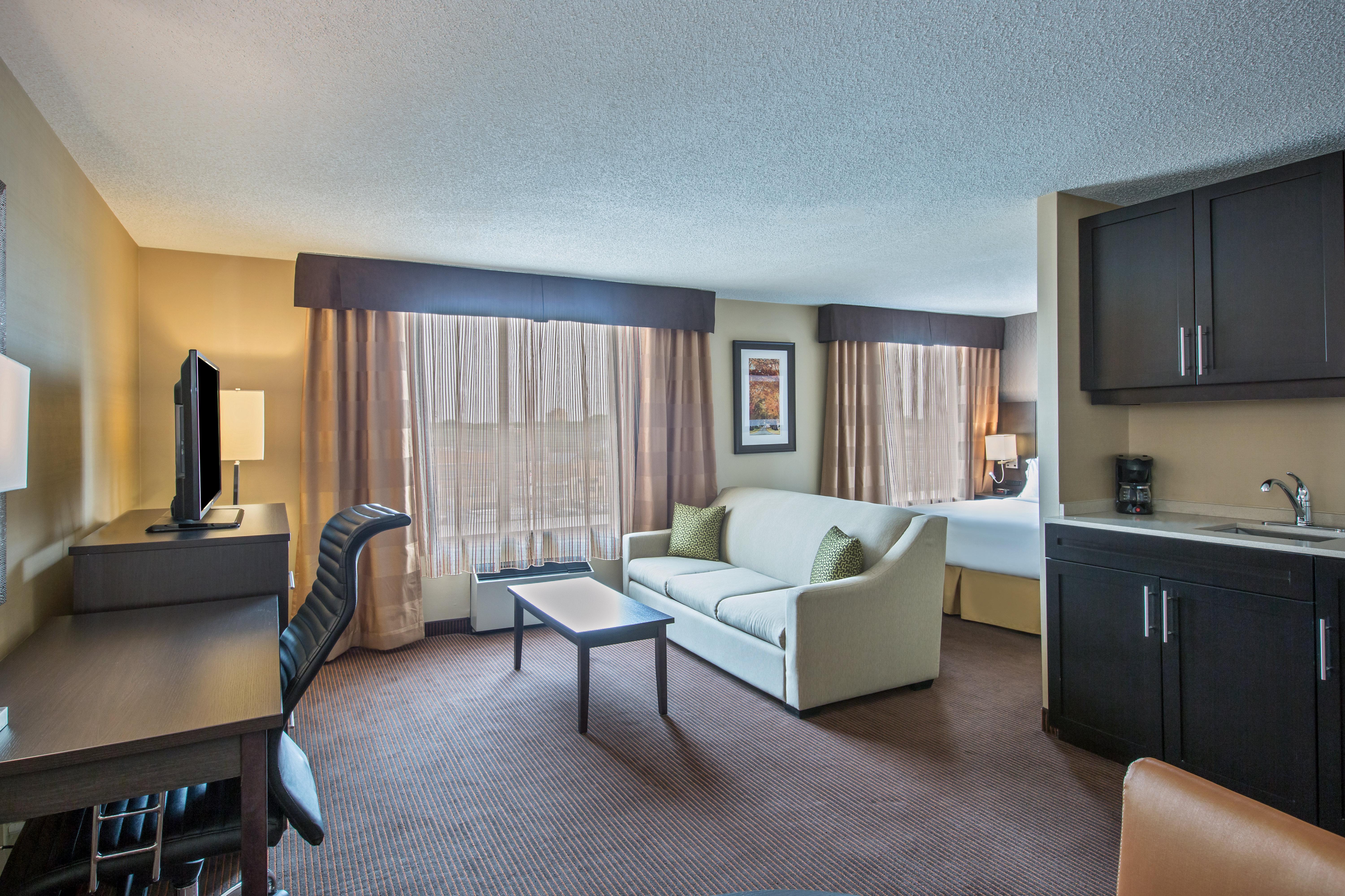 Quality Inn & Suites Regina Downtown Exterior foto